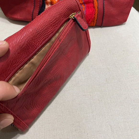 Vintage COOGI rare knitted red gold multicolor purse bag & wallet Hobo Shoulder - Picture 10 of 17